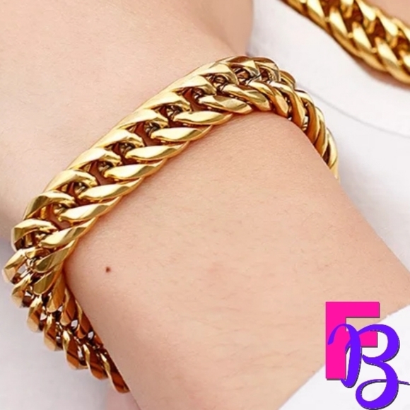 *NEW!* Chunky 18K Miami Cuban Bracelet - Picture 1 of 9